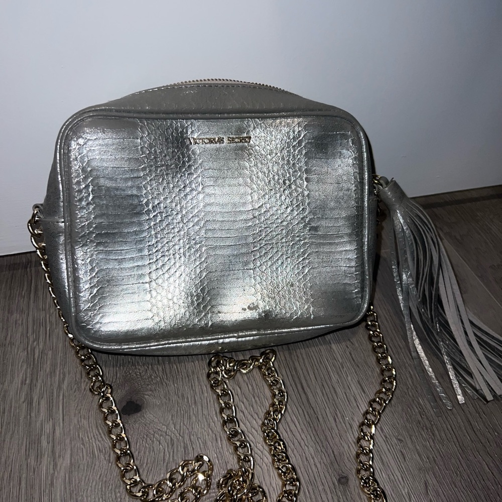 Victoria secret cross body